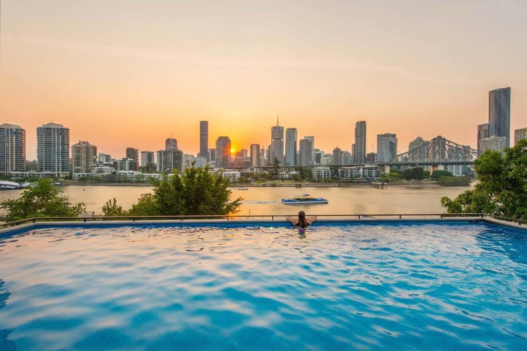 Fab! ~ Skyline City, Water + Story Bridge Views Brisbane Zewnętrze zdjęcie