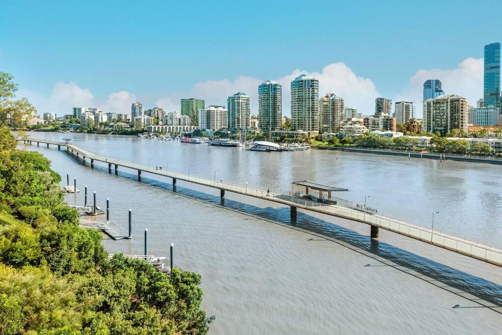 Fab! ~ Skyline City, Water + Story Bridge Views Brisbane Zewnętrze zdjęcie